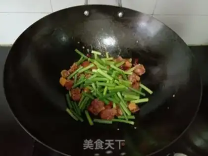 Make Garlic fried duck legs step 7