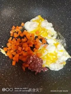 Make Carrot egg fried rice step 3