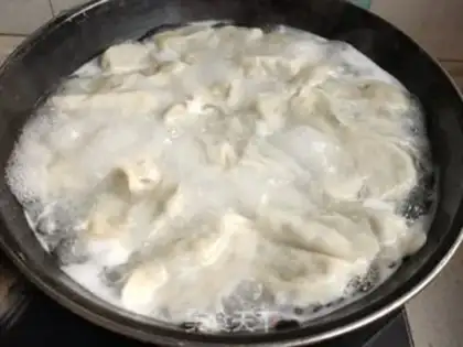 Make Pork, shrimp, cabbage step 14