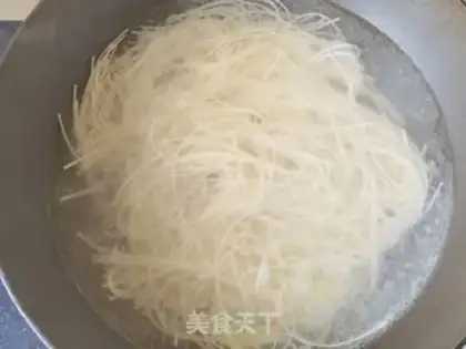 Make Sour soup hangs step 1