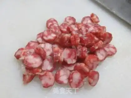 Make Corn grains of red bean fried sausage step 2