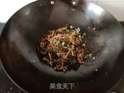 Make Thousands of fried sea ribbons step 7