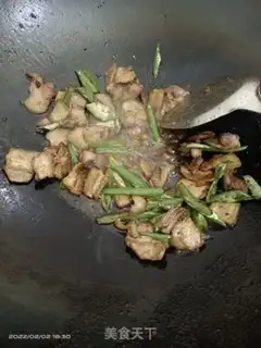 Make Five flowers and chili step 3