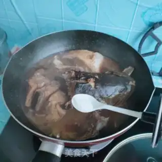 Make The fish head step 12
