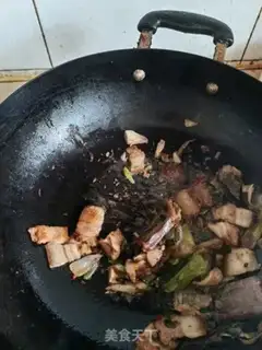 Make Garlic meat step 1