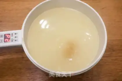 Make Fishball green soup step 1
