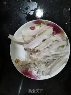 Make Spicy, boneless duck palms step 2