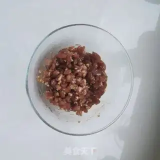 Make Pyramid and garlic step 1
