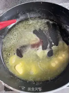 Make Strawberry nuts and sugar step 0