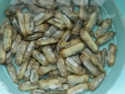 Make Garlic acne step 0