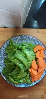 Make Chicken breast fried Dutch beans step 0