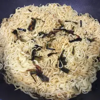 Make Onion noodles step 7