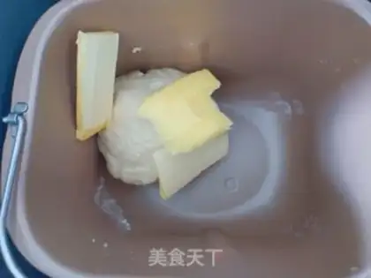 Make Egyptian butter bread step 2