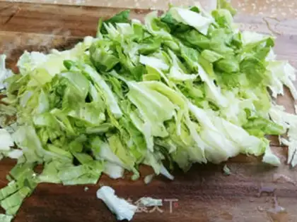 Make The raisin and cabbage step 2