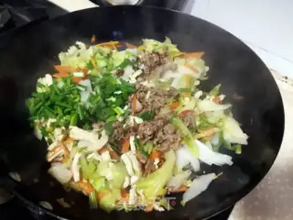 Make The raisin and cabbage step 9