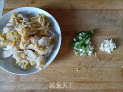 Make A yogurt fan step 2