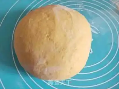 Make Pumpkin double rolls step 4