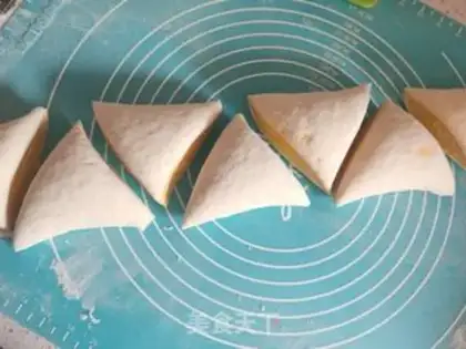 Make Pumpkin double rolls step 10