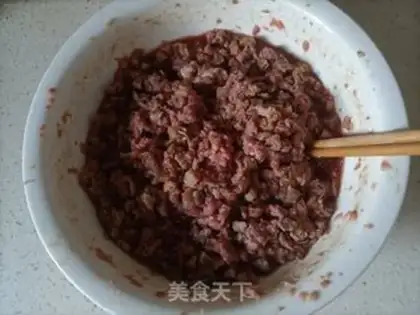 Make Carrot beef buns step 5