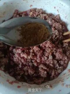 Make Carrot beef buns step 7