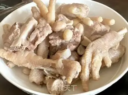 Make Chicken claw chop peanut soup step 6