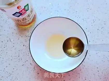 Make Cream with peanuts step 1