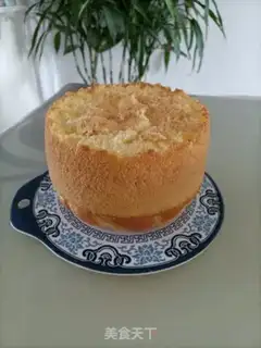 Make Cut the fruit cake step 0