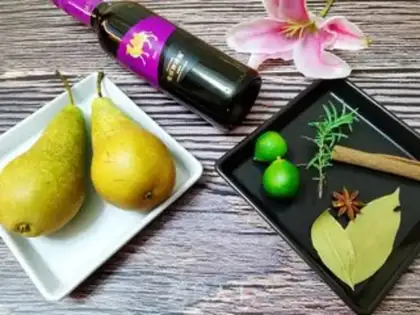 Make French wine and pear step 0