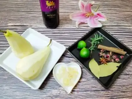 Make French wine and pear step 1