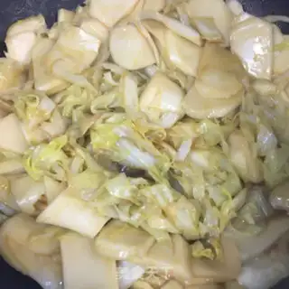 Make Eggs and cabbage step 5