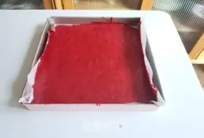 Make Cake of love step 2