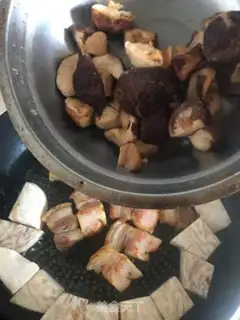 Make The meat mushrooms step 5