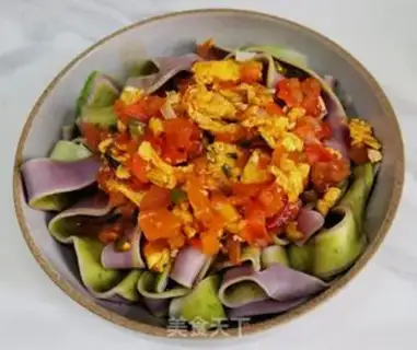 Make Tomato egg rainbow noodles step 12