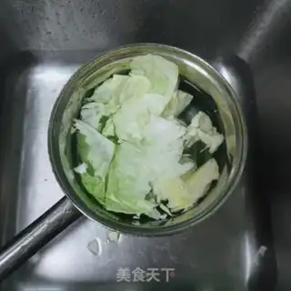 Make Garlic eggcake step 0