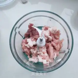 Make Garlic pig meat step 3