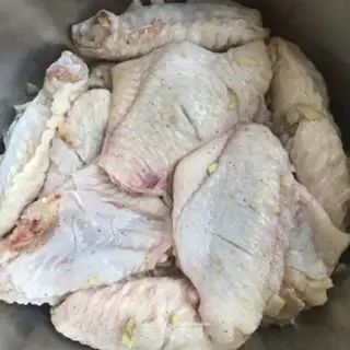 Make Coke chicken wings step 2