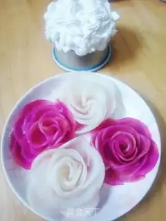 Make Roses with white carrots step 15