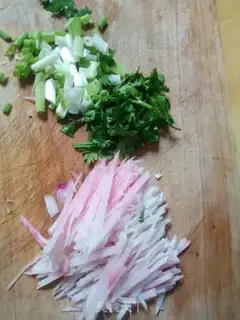 Make Shrimp soup step 1