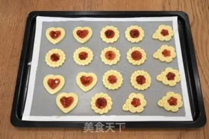 Make Strawberry sauce cookies step 11