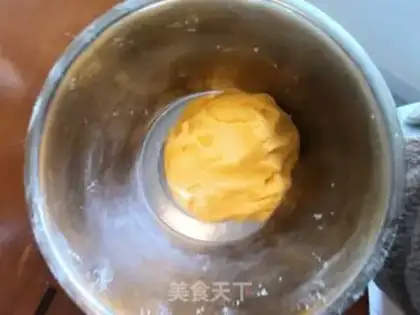 Make Blow the pumpkin round step 4