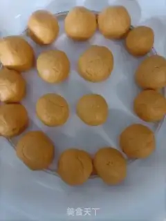 Make Blow the pumpkin round step 5