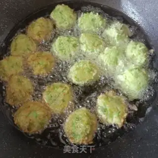Make Roachballs step 5