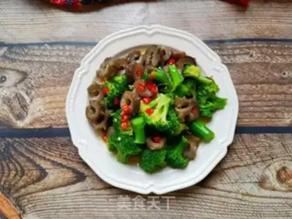 Make Sea cucumber with broccoli step 7