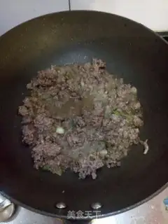 Make Soup of mushroom beef eggs step 3