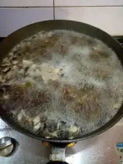 Make Soup of mushroom beef eggs step 5