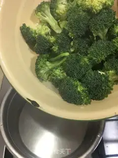 Make Liquor and broccoli step 1