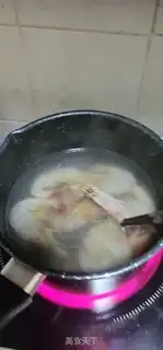 Make Garlic shrimp with broccoli step 6