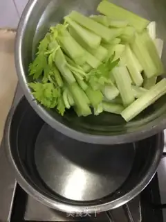 Make # Burn the celery # step 5