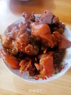 Make Red burning pig hoof step 7