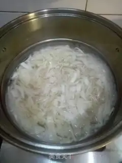 Make Onion noodles step 6